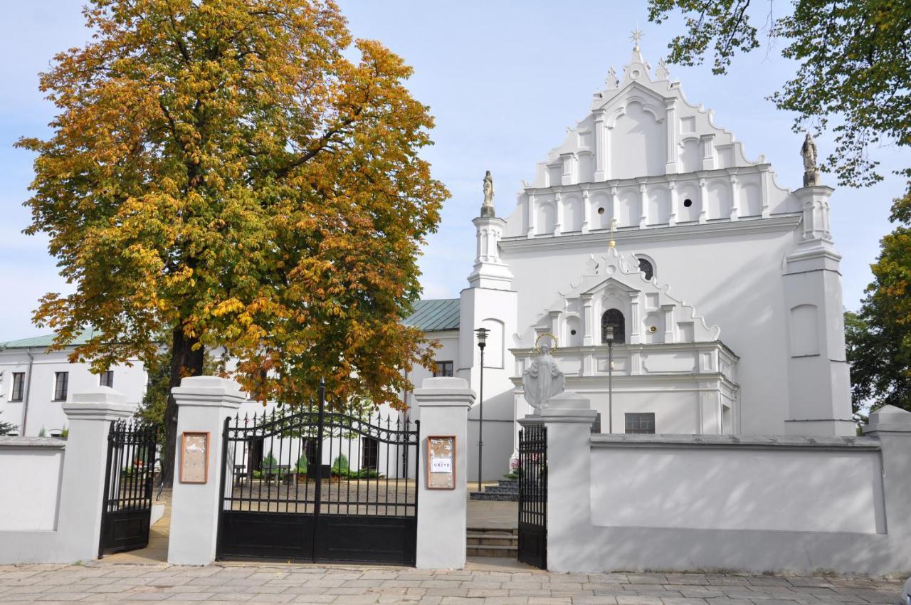 Medical Spa Kwiatowa Łęczyca Exteriör bild
