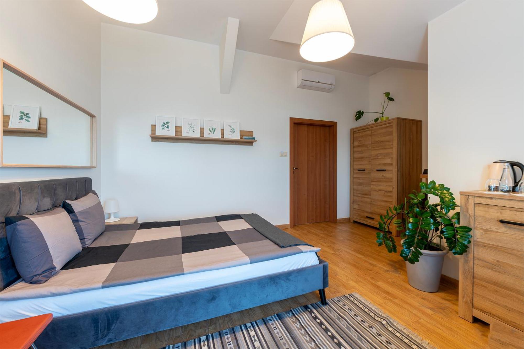Medical Spa Kwiatowa Łęczyca Exteriör bild