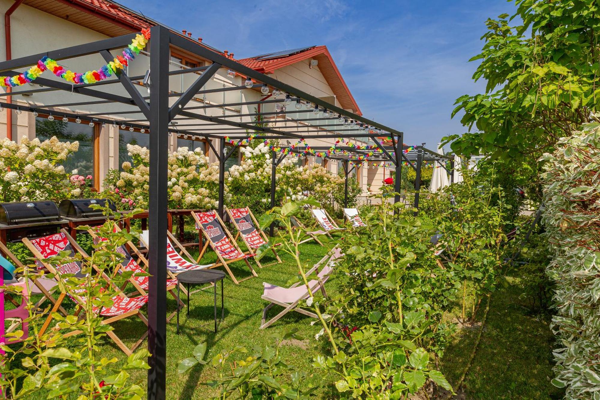Medical Spa Kwiatowa Łęczyca Exteriör bild